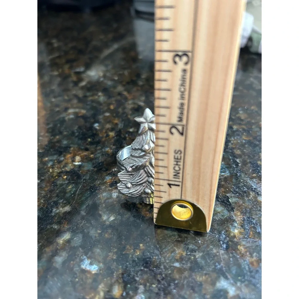 Silver Christmas Tree Napkin Rings Set of 4 Holiday Table Decor Star Top Metal